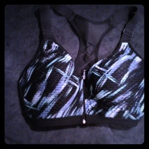 34DDD Victoria's Secret Sports Bra